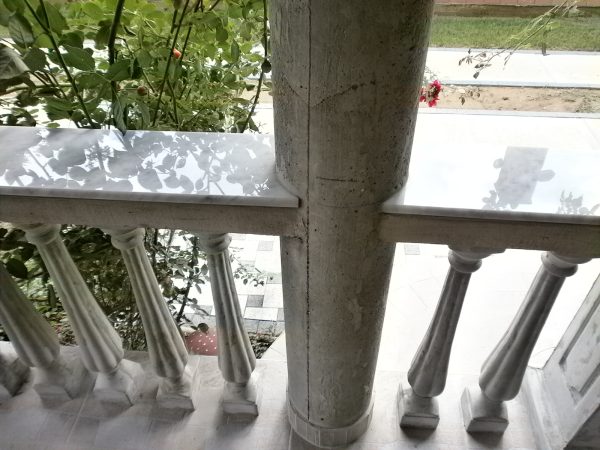 POKLOPNICE OGRADE MRAMOR Bianco Carrara