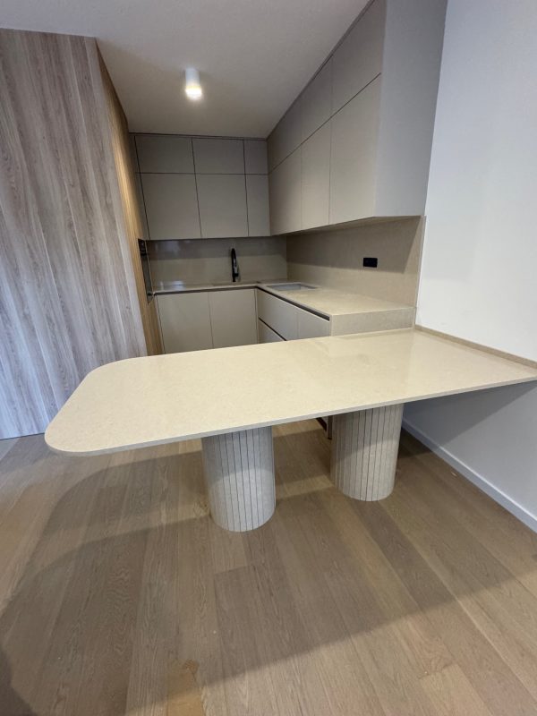 PLOČA STOLA QUARTZ KVARC Sabbia Beige