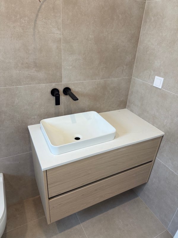 PLOČA ZA UMIVAONIK KVARC QUARTZ Bianco Venato