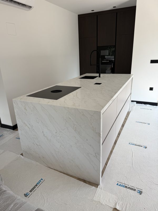 ŠANK QUARTZ KVARC Vena Oro