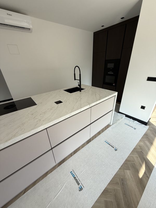 ŠANK QUARTZ KVARC Vena Oro