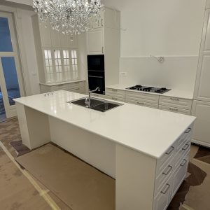QUARTZ KVARC RADNE PLOČE I ZIDNA OBLOGA