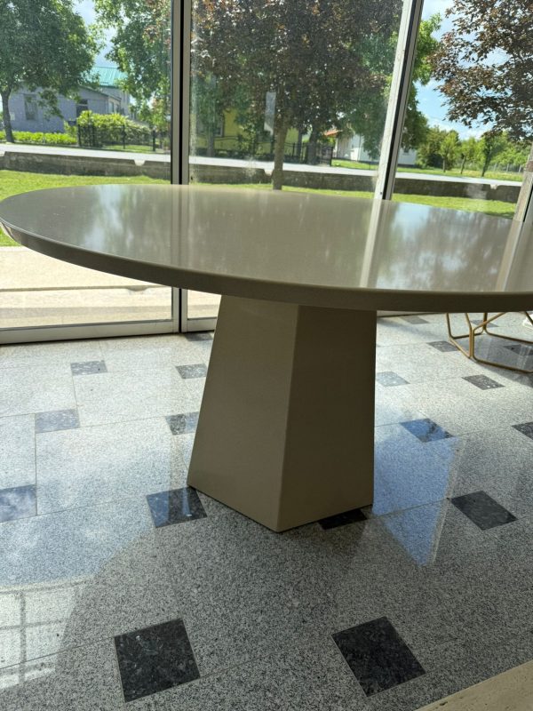 STOL KVARC QUARTZ