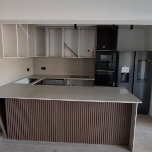 QUARTZ KVARC RADNE PLOČE I ZIDNA OBLOGA