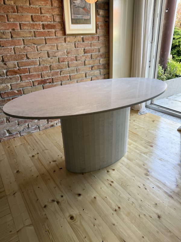PLOČA ZA OVALNI STOL 160x90 QUARTZ KVARC Sands Whiff, BAZA STOLA -lamele od kvarca 73x5 cm izvedeno iz 45 segmenata
