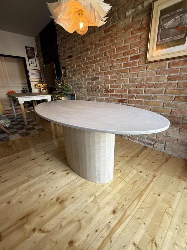 PLOČA ZA OVALNI STOL 160x90 QUARTZ KVARC Sands Whiff, BAZA STOLA -lamele od kvarca 73x5 cm izvedeno iz 45 segmenata