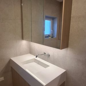 UMIVAONICI QUARTZ KVARC WHITE ULTRAS