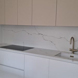 QUARTZ KVARC RADNE PLOČE I ZIDNA OBLOGA