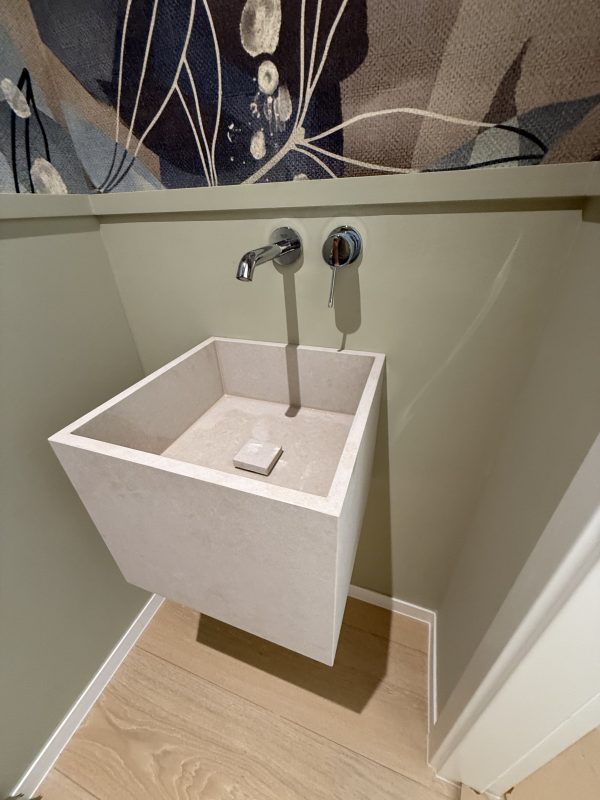LEBDEĆI UMIVAONIK 40x40x40 QUARTZ KVARC Sand Beige