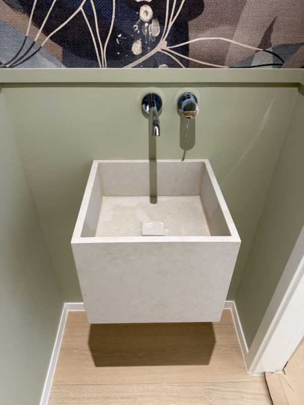 LEBDEĆI UMIVAONIK 40x40x40 QUARTZ KVARC Sand Beige