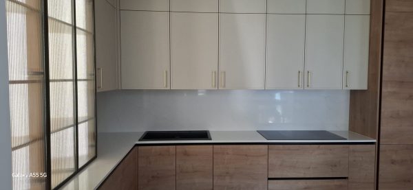 QUARTZ KVARC RADNE PLOČE I ZIDNA OBLOGA