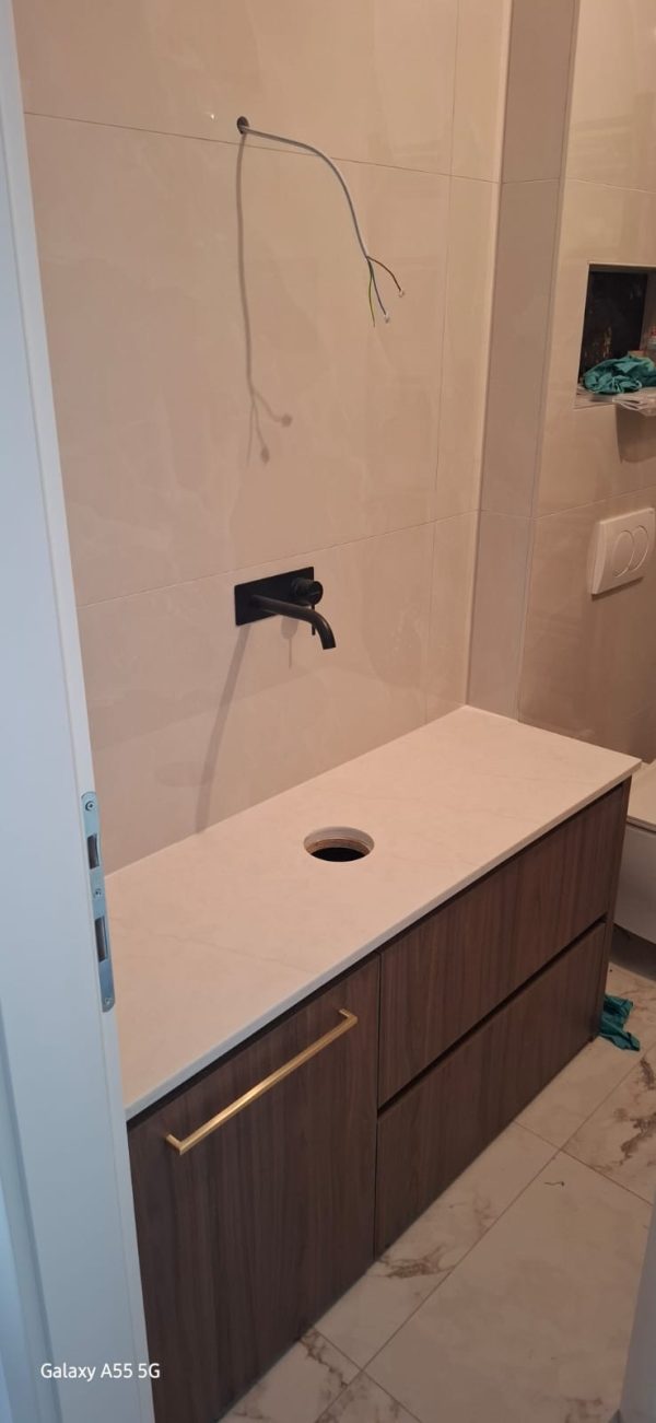 PLOČA ZA UMIVAONIK KVARC QUARTZ London Gray