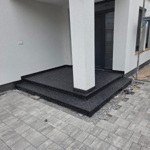 STEPENICE GRANIT STEEL GREY paljeni