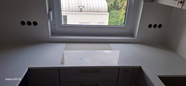 QUARTZ KVARC RADNE PLOČE I ZIDNA OBLOGA