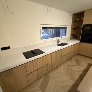 QUARTZ KVARC RADNE PLOČE I ZIDNA OBLOGA