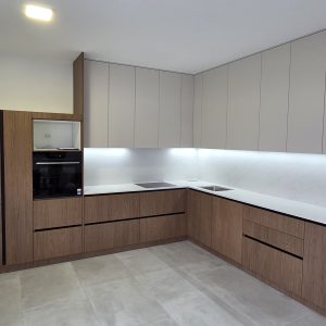 QUARTZ KVARC RADNE PLOČE I ZIDNA OBLOGA