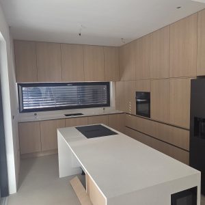 QUARTZ KVARC RADNE PLOČE I ZIDNA OBLOGA