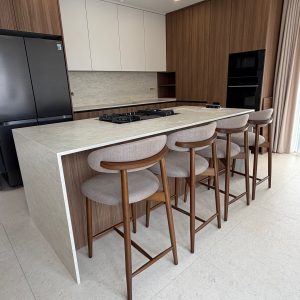 QUARTZ KVARC RADNE PLOČE I ZIDNA OBLOGA