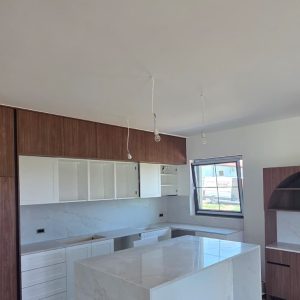 QUARTZ KVARC RADNE PLOČE I ZIDNA OBLOGA