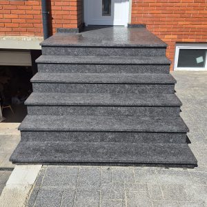 STEPENICE KVARC STEEL GREY