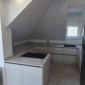 QUARTZ KVARC RADNE PLOČE I ZIDNA OBLOGA
