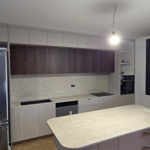 QUARTZ KVARC RADNE PLOČE I ZIDNA OBLOGA